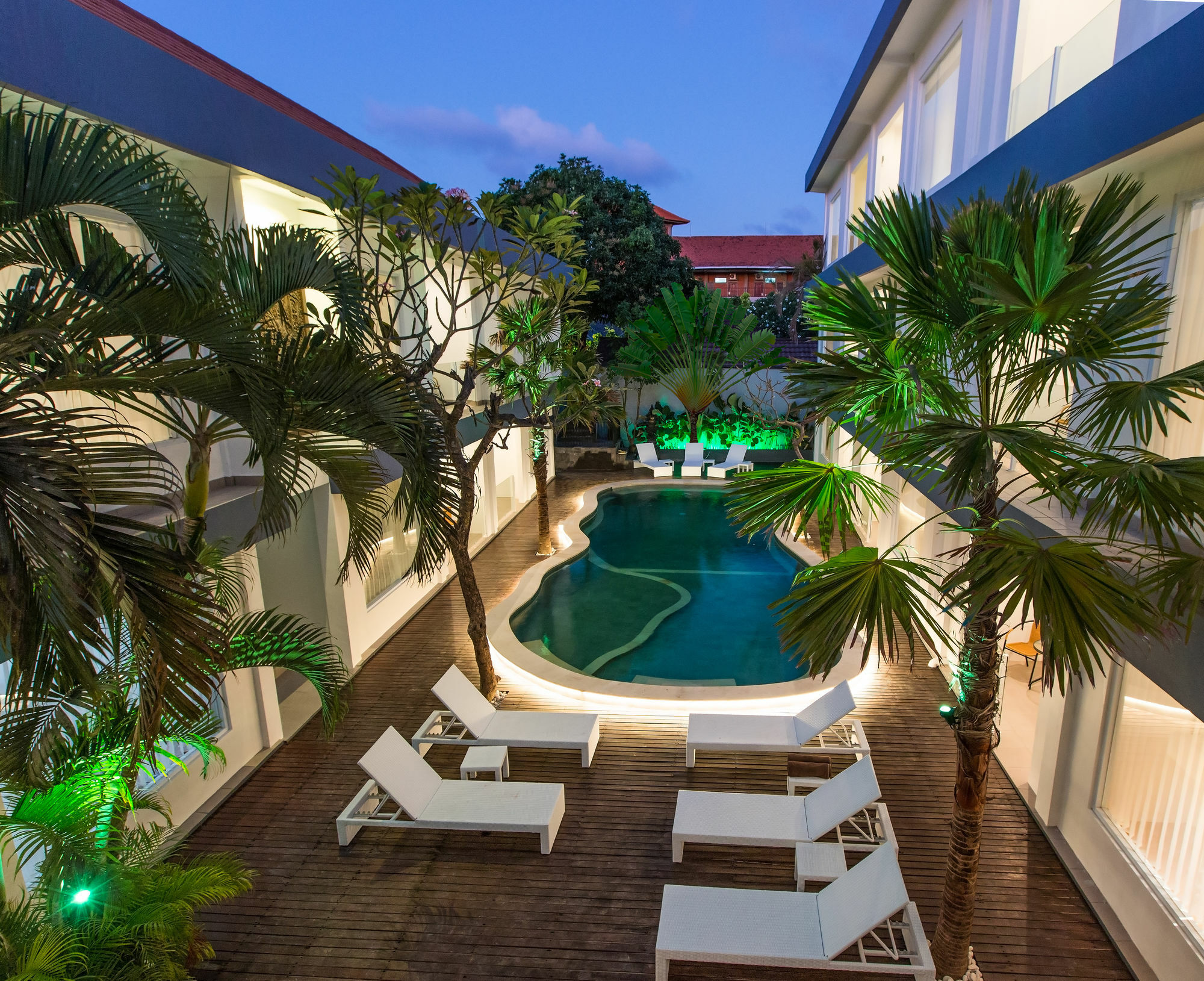 Coast Boutique Hotel Kuta  Exterior photo